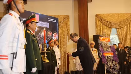 Respect-paying ceremony for Party leader Do Muoi in HCM City