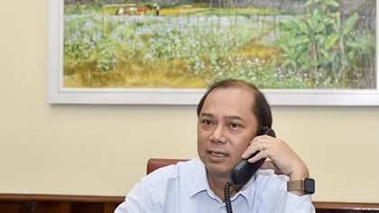 Deputy FM makes phone call to British official over lorry deaths