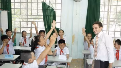 Hanoi aims to train more English teachers
