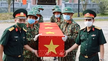 Thua Thien Hue lays 14 sets of martyrs’ remains to rest