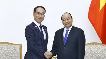 PM Phuc receives Japanese local official