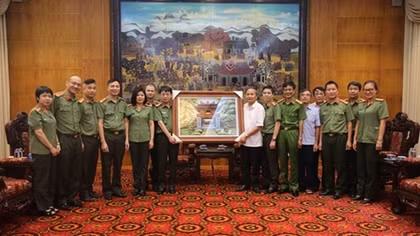 PSNews enhances ties with Vinh Phuc province