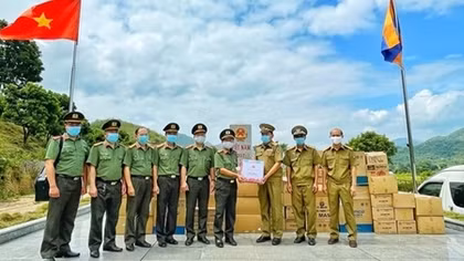 More medical supplies presented to Lao police