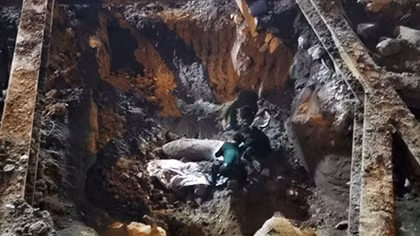 Unexploded bomb weighing 340kg found on Hanoi’s street