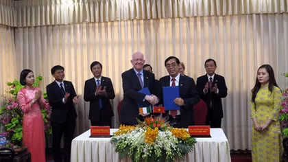 Irish President visits Vietnam’s province of Quang Tri 