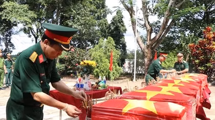 Remains of 10 martyrs reburied in Dak Nong