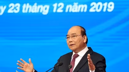 Prime Minister pledges to continue accompanying businesses
