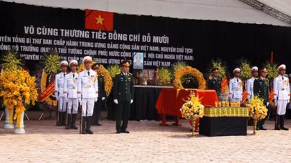 Burial ceremony for former Party General Secretary Do Muoi in homeland held
