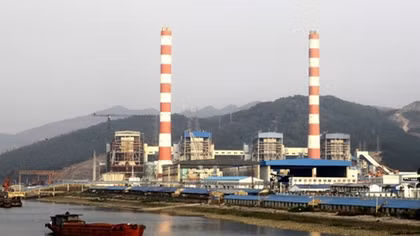 Vinh Tan 4 thermal power plant's second turbine starts generating power
