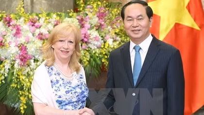 UK treasures ties with Vietnam