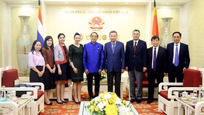Minister To Lam receives outgoing Thai Ambassador