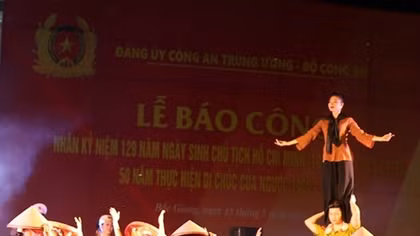 Songs on President Ho Chi Minh resound in Bac Giang