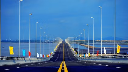 One of longest sea bridges in Southeast Asia opens in Hai Phong