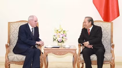 Deputy PM asks OECD to share experience in fighting corruption