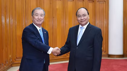 PM hosts Japanese businesses, Bulgaria minister