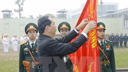 President commends Commando Arm on 50th founding anniversary