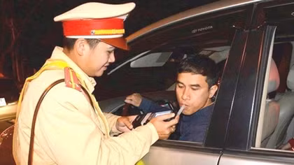 Lam Dong Police launch campaign to combat drunk driving 