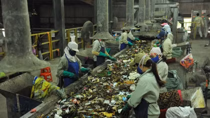Vietnam, Japan cooperate in solid waste treatment