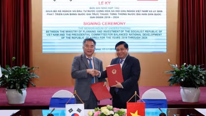 Vietnam, RoK bolster information exchanges on successful policies