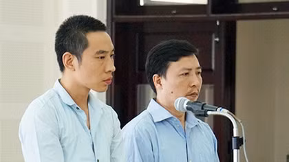 2 Chinese men jailed for using fake bank cards in Vietnam