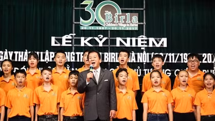 Vietnam-Japan Special Friendship Ambassador adopts orphans in Hanoi Birla Village 