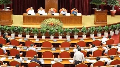 Fourth working day of Party Central Committee’s 7th plenary meeting