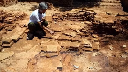 Vietnamese archaeologists unearth 3,000-year-old cemetery hidden in a cavern