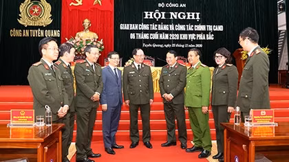 Northern public security agencies and units review Party and political work in second half of 2020