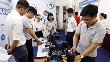 IT Techmart 2018 kicks off in Hanoi