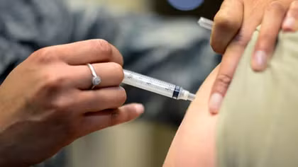 Vietnam-made measles-rubella vaccine put into mass use