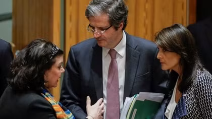 US, UK & France want UN to back their illegal Syria strikes