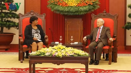 Vietnam ready to share experience in renewal process with Cuba