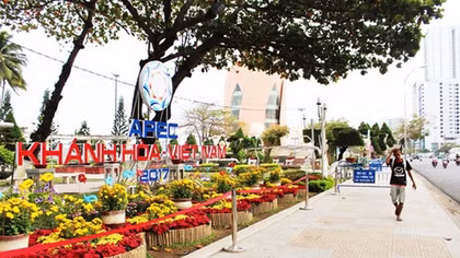 580 delegates participate in APEC activities