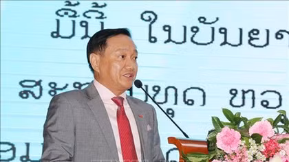 Vietnamese public security force’s traditional day marked in Laos