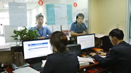 Hanoi Customs launches online public services