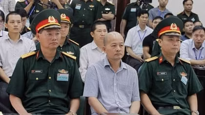 Former senior lieutenant colonel tried for abusing position, power