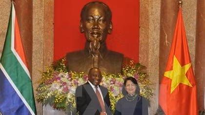 Vietnam, South Africa boost multi-faceted cooperation