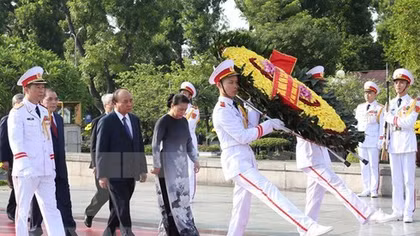 Party, State leaders pay tribute to martyrs