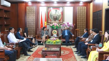 Minister To Lam receives Canadian and US Ambassadors to Vietnam