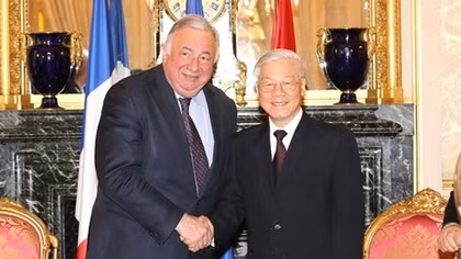 Party chief meets French Senate President