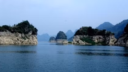Hoa Binh seeks to promote tourism development in upland areas