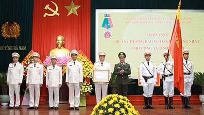 Ha Nam Police review task performance in 2020
