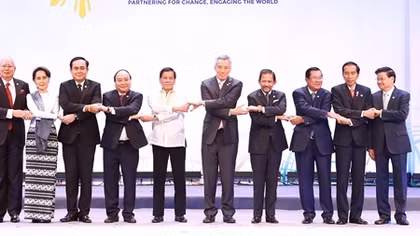 ASEAN Summit opens in Philippines
