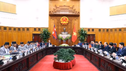 Vietnamese, Nepalese Prime Ministers hold talks