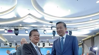 Minister To Lam active on the sidelines of the conference on terrorism prevention