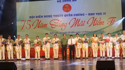 Public Security Arts Festival-Region 4 officially opens