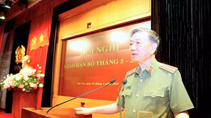 Ministry of Public Security reviews task performance in May 2020