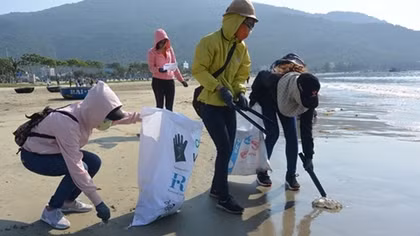 Da Nang Earth Day event draws thousands of people
