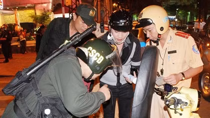 HCM City cracks down on criminal gangs, thieves
