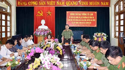 General To Lam inspects reinforcement of communal police force in Ninh Binh